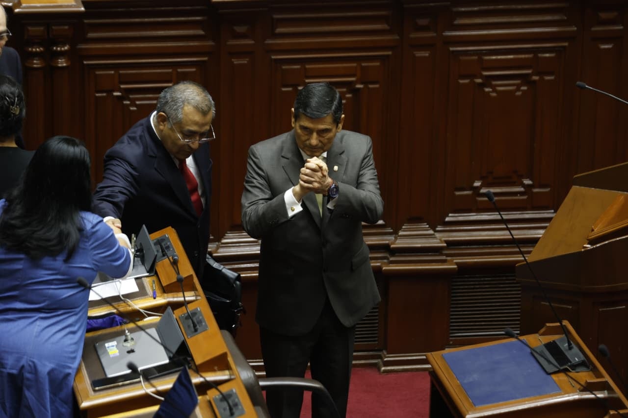 Luis Enrique Arroyo, presidente del Consejo de Ministros, deberá acudir junto al canciller y ministro de Defensa a la Comisión de Defensa del Congreso para explicar la situación actual de la compra de aviones F-16. Foto: Mario Zapata / @photo.gec