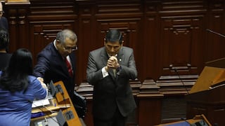 Congreso: citan al premier Arroyo y ministros tras postergar compra de aviones para la FAP