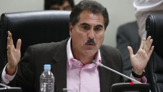 Pleno del Congreso suspendió a Julio Gagó por 120 días sin goce de haber
