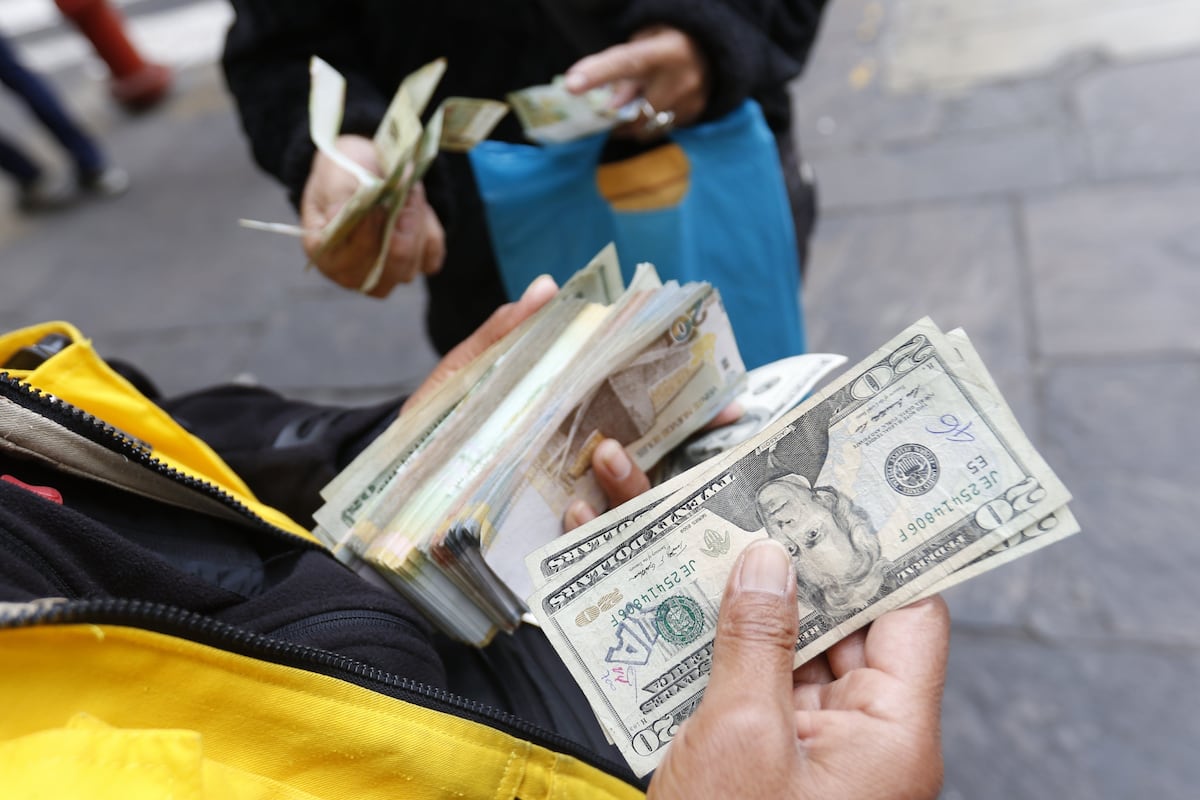 Dólar. (Foto: GEC)
