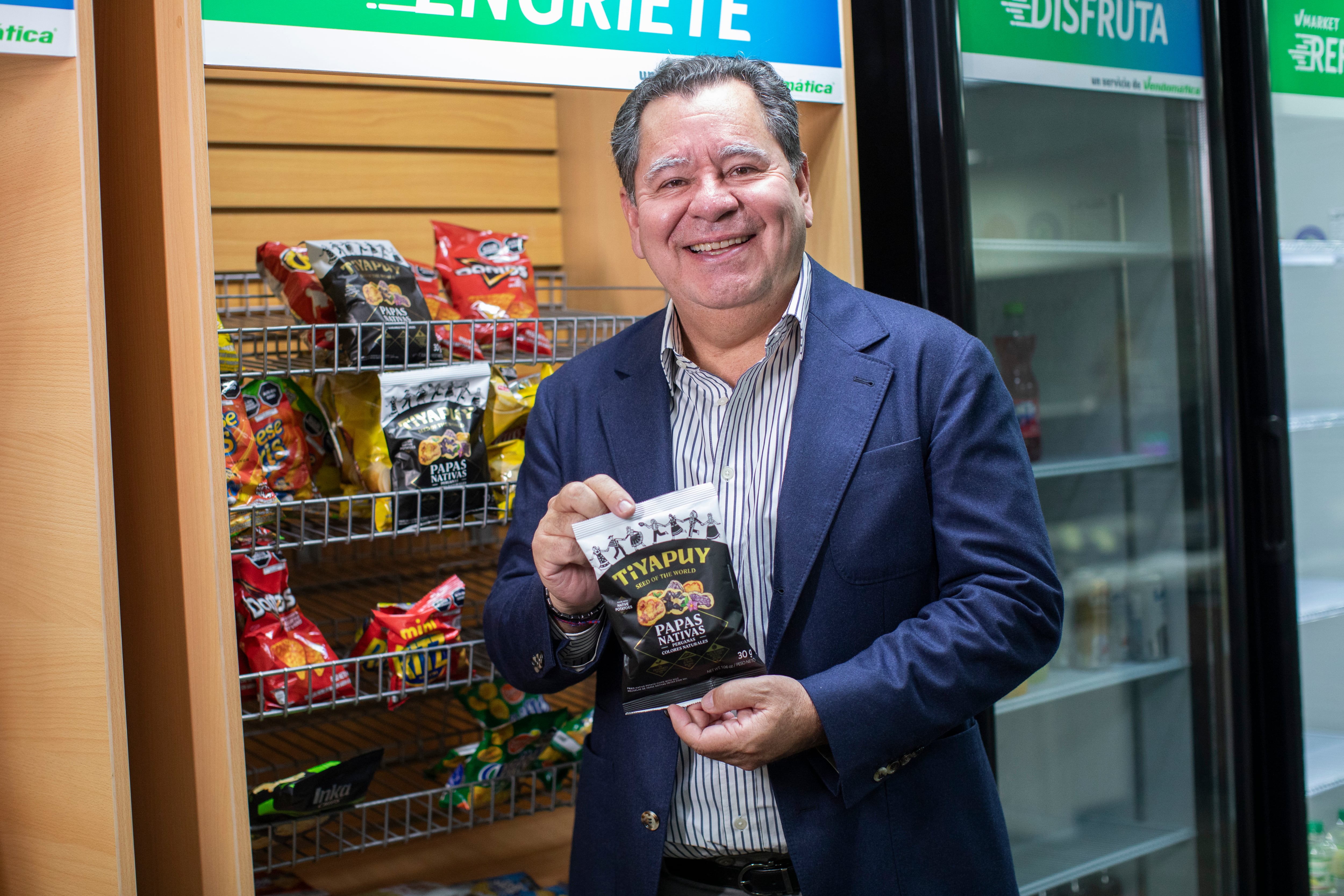 Entrevista a Carlos Añaños, fundador de Tiyapuy y empresario, en oficinas de diario Gestión. Foto: Lenin Tadeo.