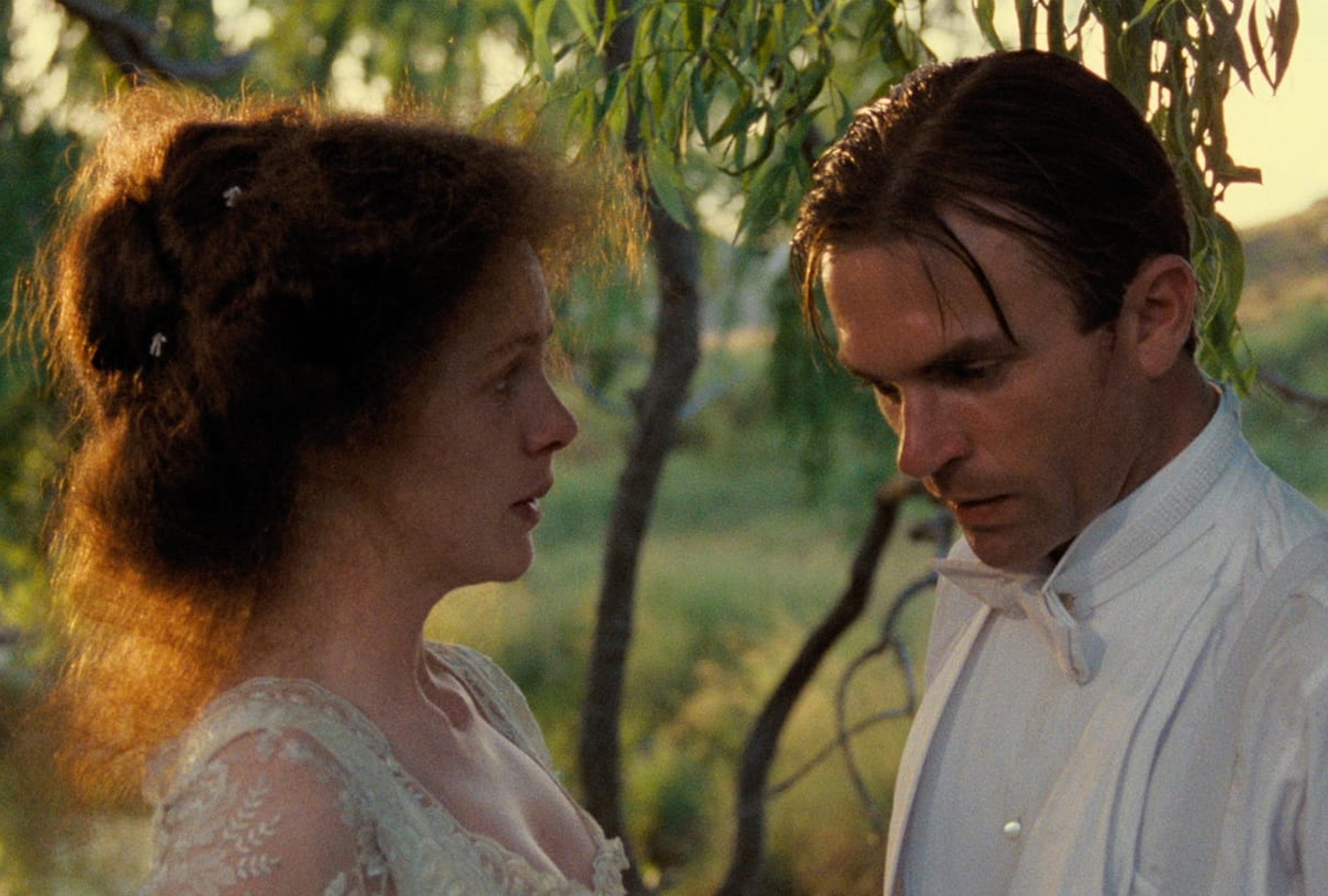 Judy Davis interpreta a Sybylla Melvyn y Sam Neill interpreta a Harry Beecham en "My Brilliant Career", película de 1979 que puedes ver en Amazon Prime Video (Foto: GUO Film Distributors)