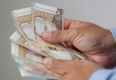 Desde hoy trabajadores CAS recibirán aumento salarial: ¿de cuánto?