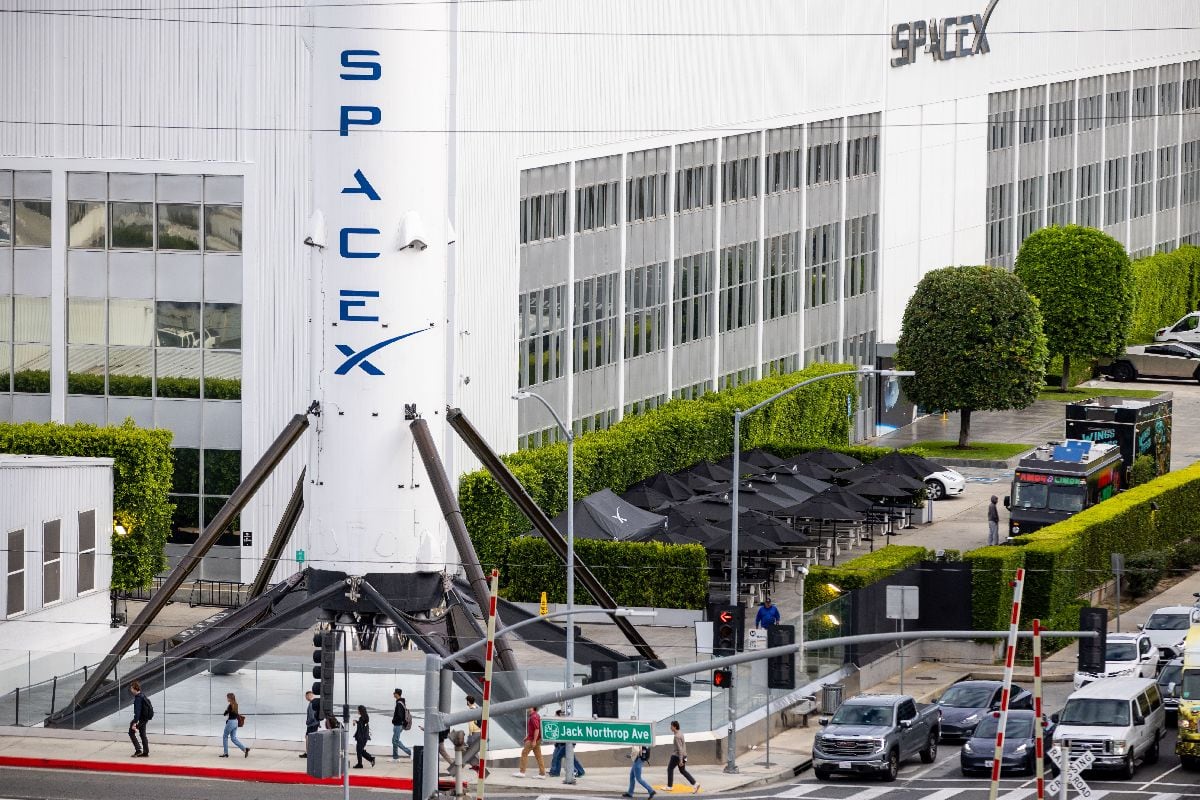 SpaceX facilities in Hawthorne, California, US, on Monday, April 13, 2026. SpaceX has filed confidentially for an initial public offering, according to people familiar with the matter, bringing billionaire Elon Musk's rocket, satellite and AI company closer to delivering the biggest-ever listing.