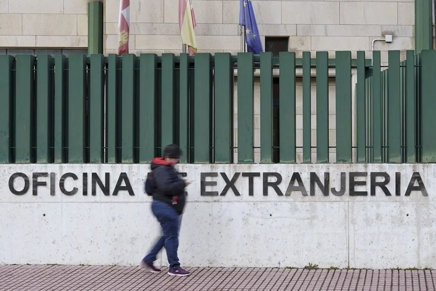 Vista de una oficina de Extranjería en España, en una imagen de archivo. Foto: EFE/ Nacho Gallego