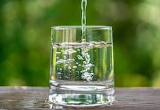 La elección del agua: clave para disfrutar de una cena de lujo sin errores