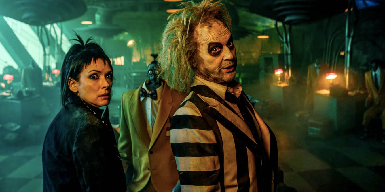 Beetlejuice vuelve a ser invocado en la secuela de la película, presentando muchas aventuras para Lydia y su hija (Foto: Warner Bros. Pictures)