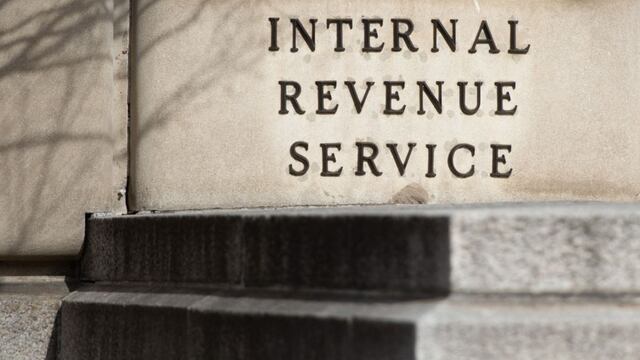 IRS: cuál es la fecha límite para presentar la declaración de impuestos 2024 en Estados Unidos