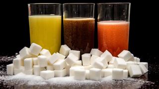 Colombia empieza a gravar bebidas azucaradas y alimentos ultraprocesados