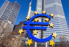 Eurozona crece tras meses de estancamiento, aunque tasas de interés lastran a negocios