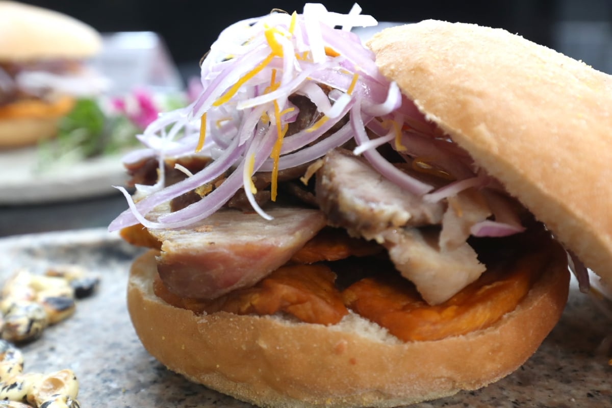 Pan con chicharrón sigue acumulando elogios. (Foto: Andina)