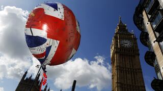 Inflación británica se desacelera sorpresivamente y quita presión al Banco de Inglaterra