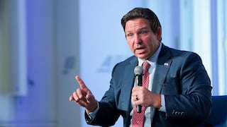 DeSantis firmó una ley en Florida que limitará los recargos en las facturas de agua: ¿desde cuándo cambia y quiénes se beneficiarán?