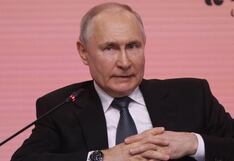 Sudáfrica trata de persuadir a Vladimir Putin de que no venga a cumbre económica