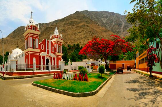 Una vista a la iglesia de Lunahuaná. (Foto: Y Tú Qué Planes)