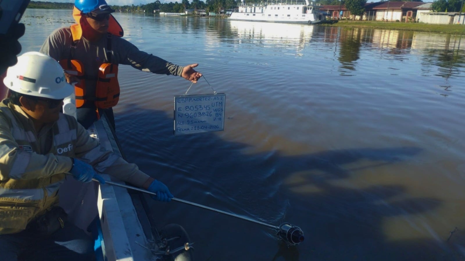 El organismo supervisa el cumplimiento de las disposiciones y la adecuada atención de la emergencia ambiental. Foto: OEFA