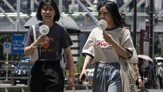 Japón llega a los 40°C: venden ropa y accesorios refrigerantes para enfrentar calor 