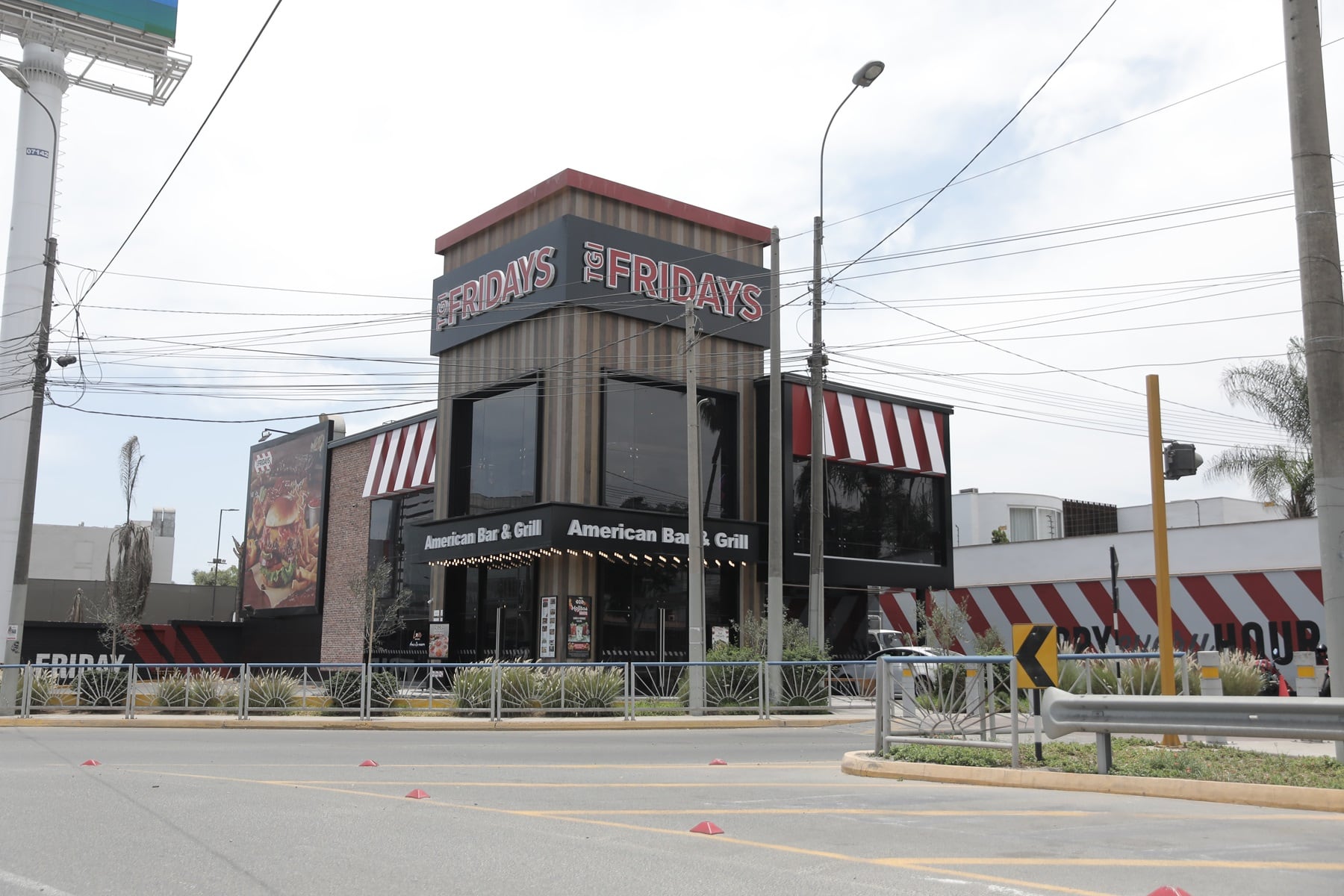 La cadena Friday's cuenta con 19 locales a nivel nacional.