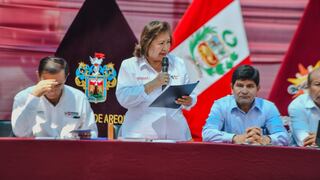 Gobernador de Arequipa  pide marco normativo que le permita adquirir maquinaria