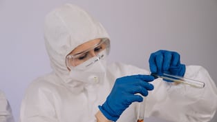 ¿Qué es el Bundibugyo?: la cepa del ébola que se ha expandido en África