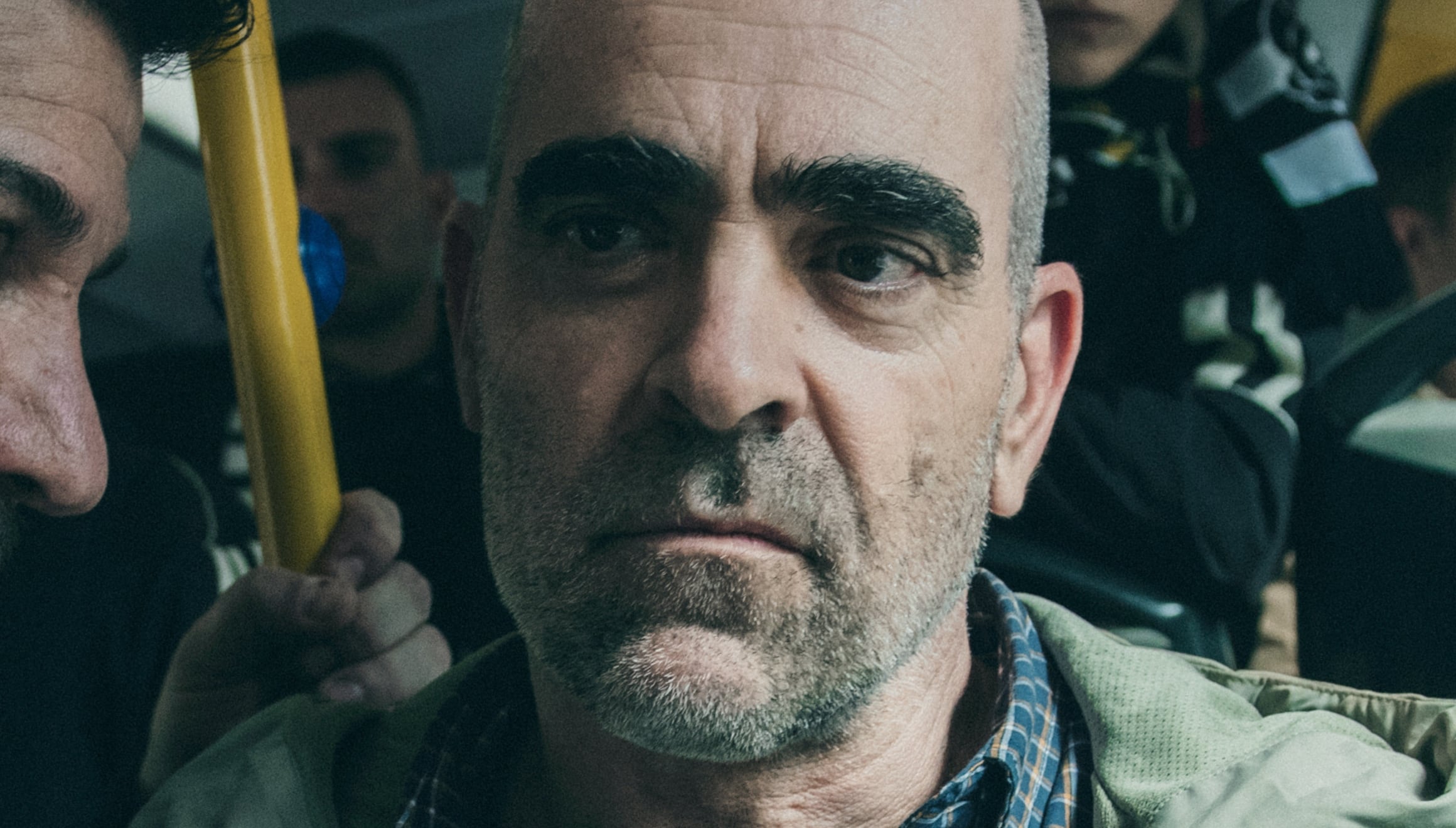 El actor Luis Tosar como el protagonista Salvador Aguirre en una escena de la serie española "Salvador" (Foto: Netflix)