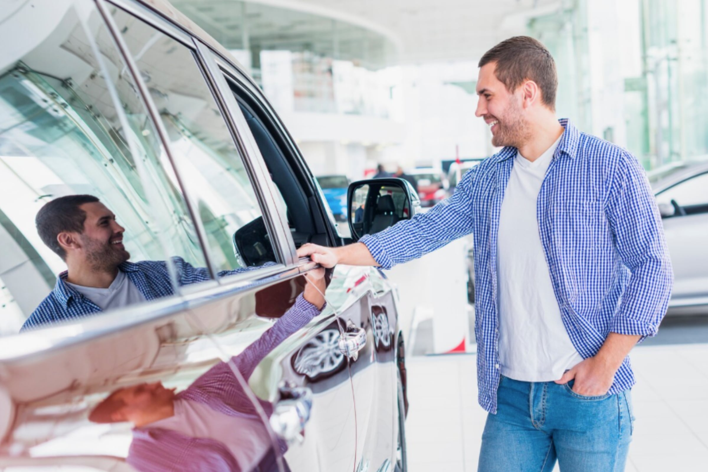 El propósito de la Ley CARS es combatir las estafas y los cobros engañoso en la compra y venta de autos usados en California. (Crédito: Magnific / Imagen referencial)