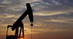 Nueva alza de precios de combustibles: así subió el diésel para autos e industrias