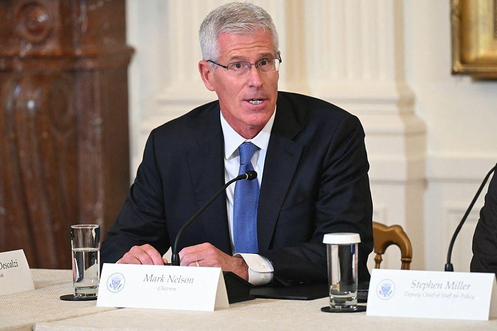 Chevron es la principal petrolera extranjera operando en Venezuela. Su vicepresidente, Mark Nelson, afirma que pueden aumentar su producción en 50% en dos años.