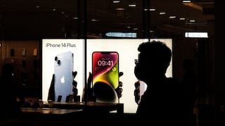 Envíos de iPhone de Apple en China cayeron un tercio en febrero