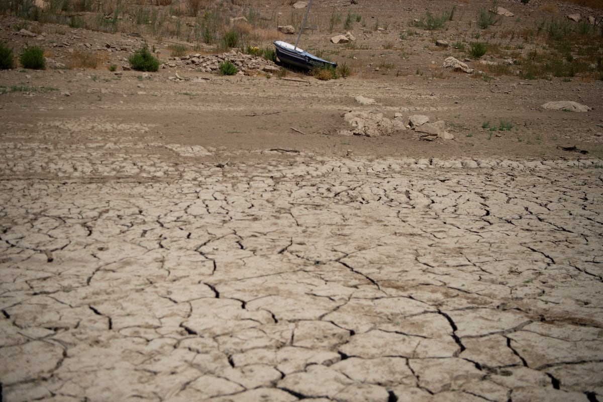La competencia entre personas y centros de datos por el acceso al agua está provocando ya protestas ciudadanas. (Foto: AFP)
