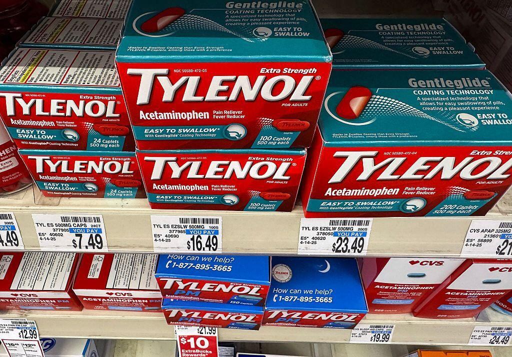 Kenvue, el fabricante de Tylenol, cayó en la bolsa luego del anuncio de la Casa Blanca.
