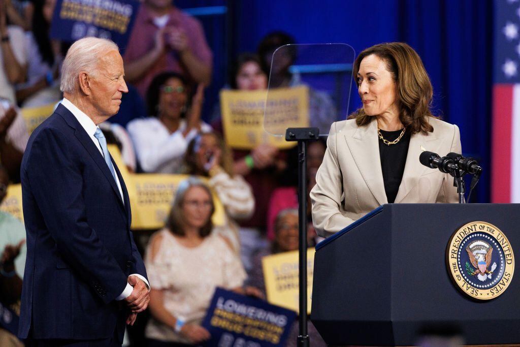 Kamala Harris no logró tomar suficiente distancia de Joe Biden sin aparentar ser desleal al presidente.