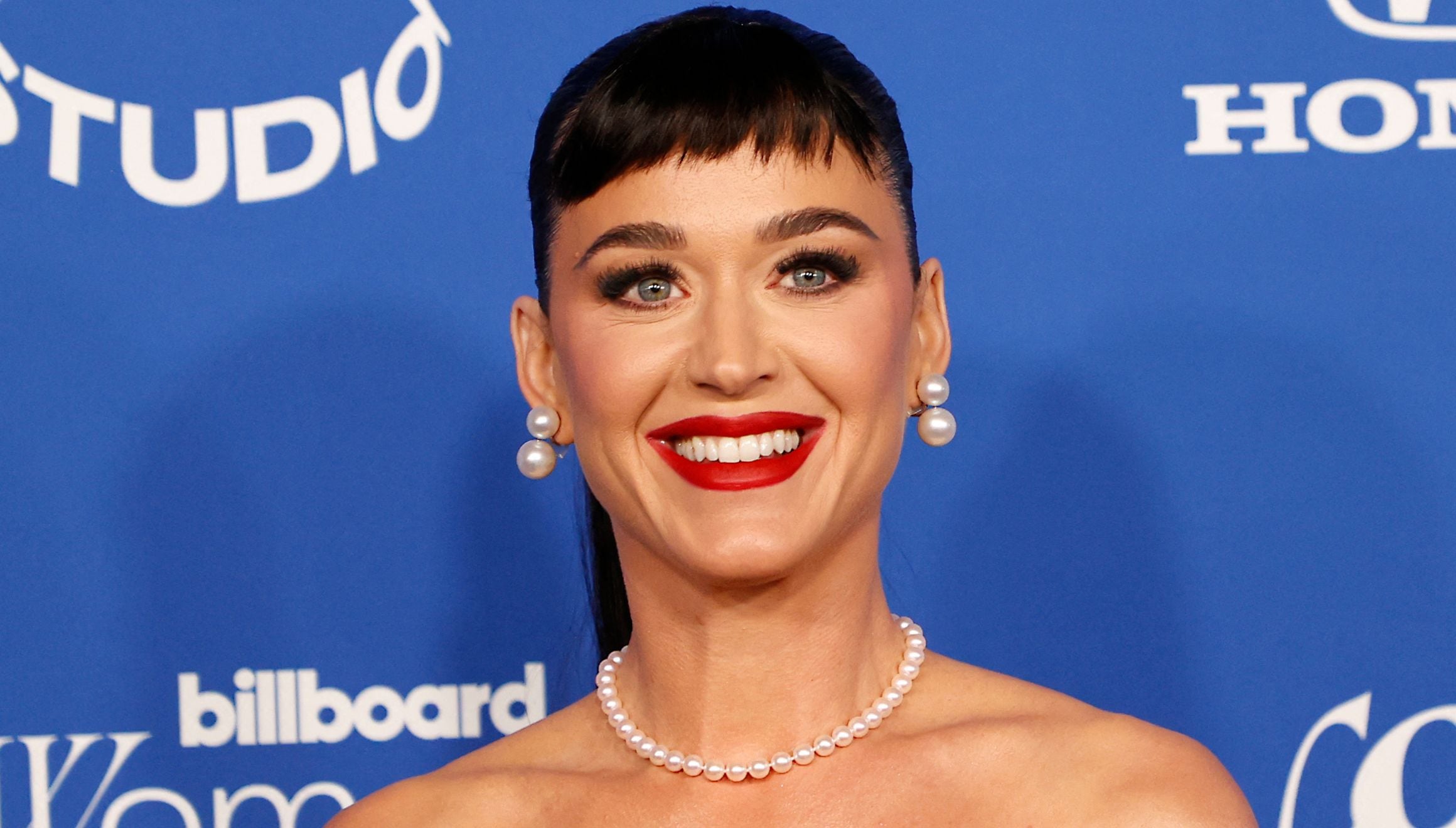 Katy Perry es la artista galardonada con el Michael Jackson Video Vanguard Award en los MTV VMAs 2024 (Foto: AFP)