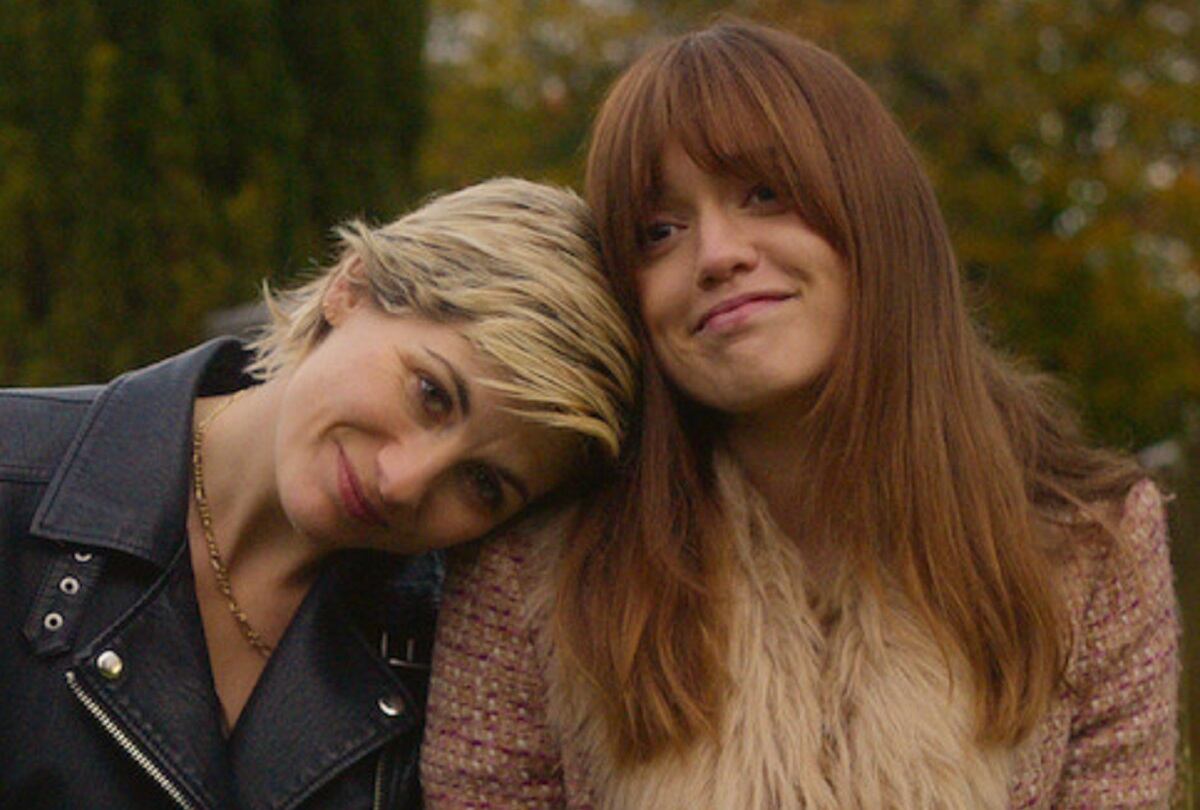 Jodie Whittaker interpreta a Susan McIntyre y Aimee Lou Wood interpreta a Tracey Taylor en la miniserie británica "Toxic Town" (Foto: Netflix)