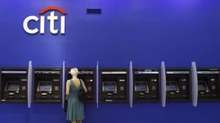 Citi cerrará casi la mitad de su red de sucursales en Grecia