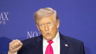 Trump afirma que EE.UU. se apoderó de un barco iraní que intentó burlar el bloqueo naval