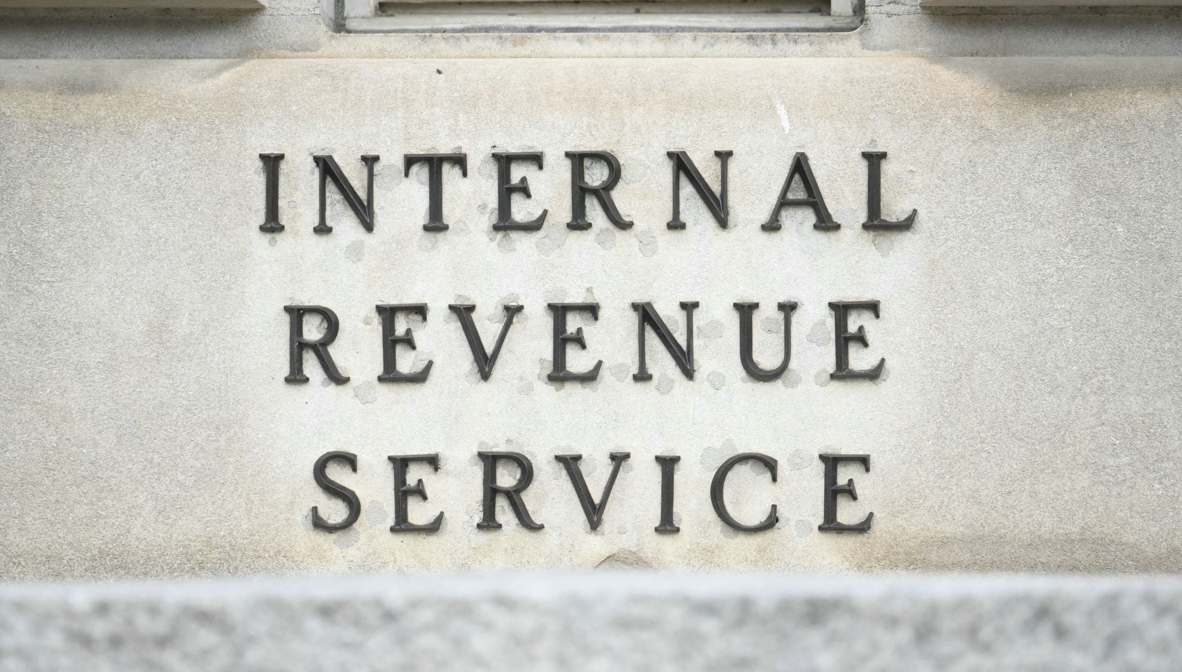 Para la temporada de impuestos 2026, el monto máximo de este crédito es de US$2,200 por cada hijo elegible (Foto: Jim Watson / AFP)