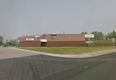 Al menos diez fallecidos en tiroteo en una escuela del oeste de Canadá, entre las peores matanzas