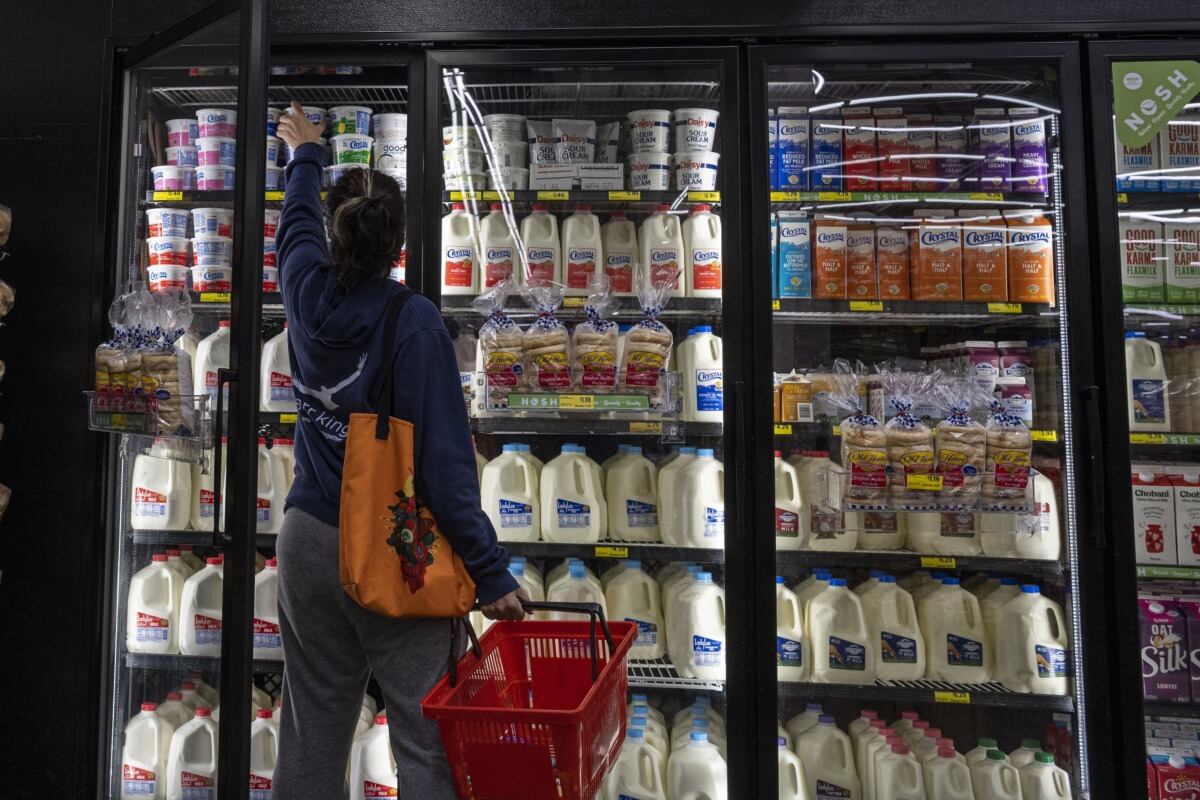 Una inflación interanual del 2.5% para el cuarto trimestre del próximo año y del 2.1% para finales de 2025 (Foto: Bloomberg)