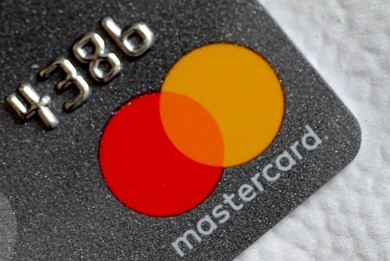 "En el segmento de tarjetas de crédito para pymes no estamos trabajando con ellas actualmente. Nuestra apuesta está más orientada al mundo del débito y las billeteras digitales", explica la ejecutiva de Mastercard. // REUTERS/Thomas White