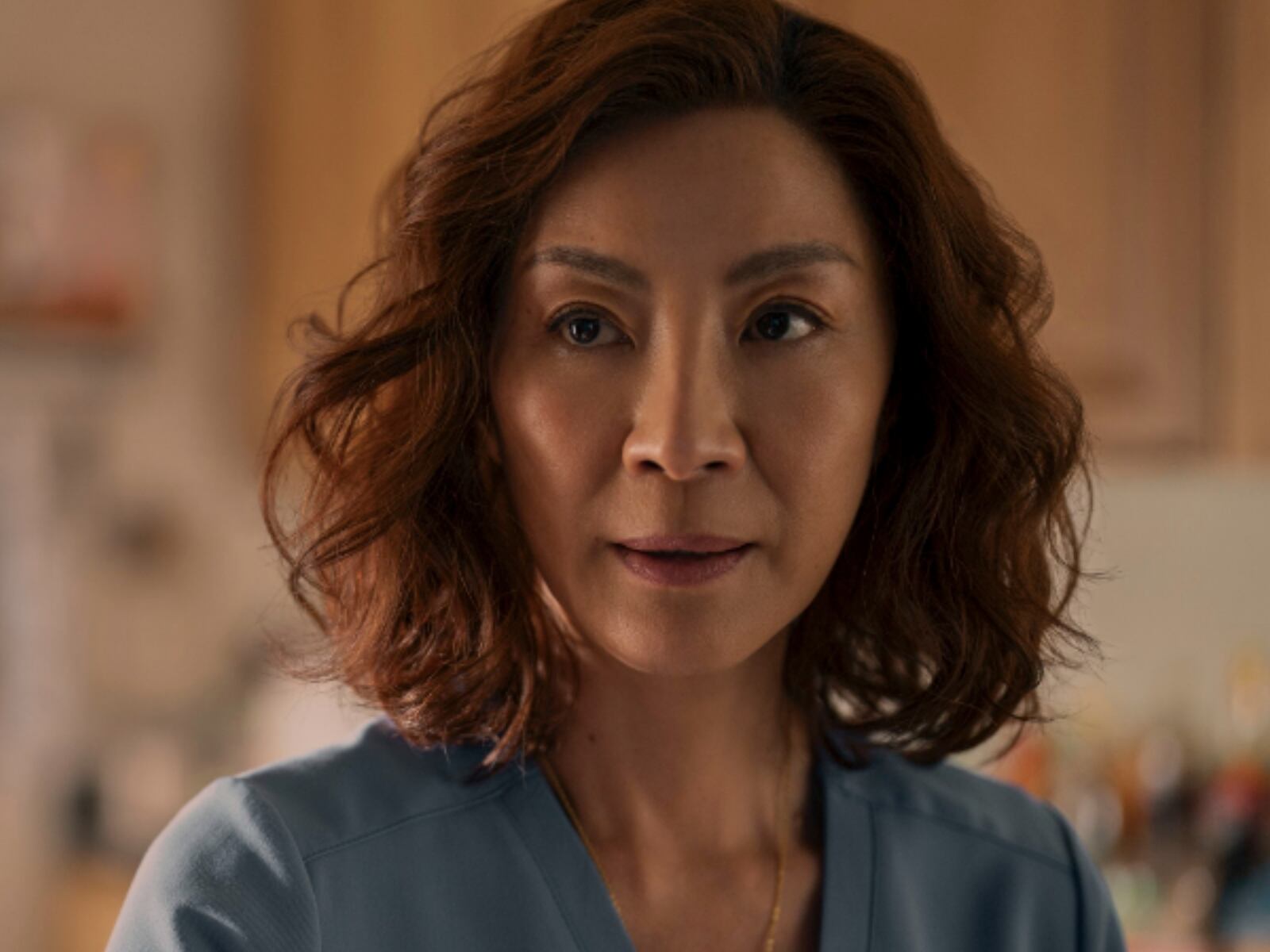 En “Los hermanos Sun”, Michelle Yeoh da vida a Eileen Sun, la esposa del líder de los Dragones de Jade (Foto: Netflix)