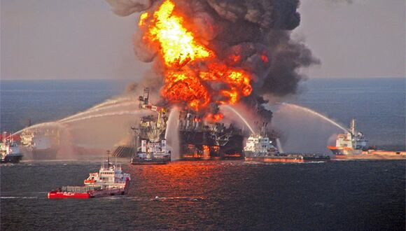 La enorme mancha de petróleo podría dirigirse hacia el este-noreste, e inlcuso podría llegar a las costas de EE. UU. Foto: La Tribuna
