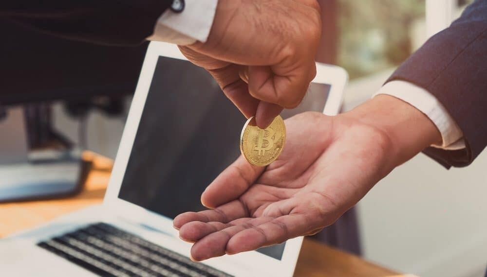 Las criptomonedas preferidas por los peruanos son: Bitcoin 49%, Ethereum 25%, USDC 21%, Solana 4% y DASH en 1% ,agrega el estudio de Deel, (Foto: Difusión)