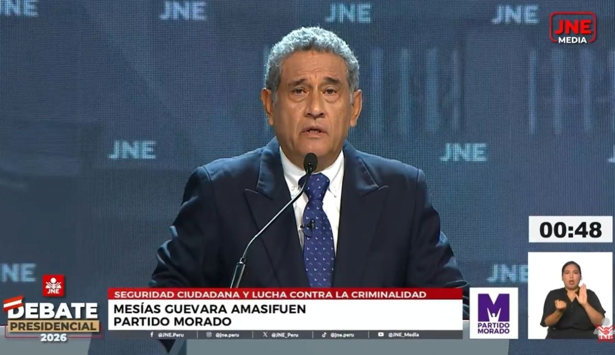 Mesías Guevara Amasifuén planteó usar tecnología digital e inteligencia artificial para combatir el crimen, seguir la ruta del dinero ilícito y reforzar la lucha anticorrupción. Foto: JNE.