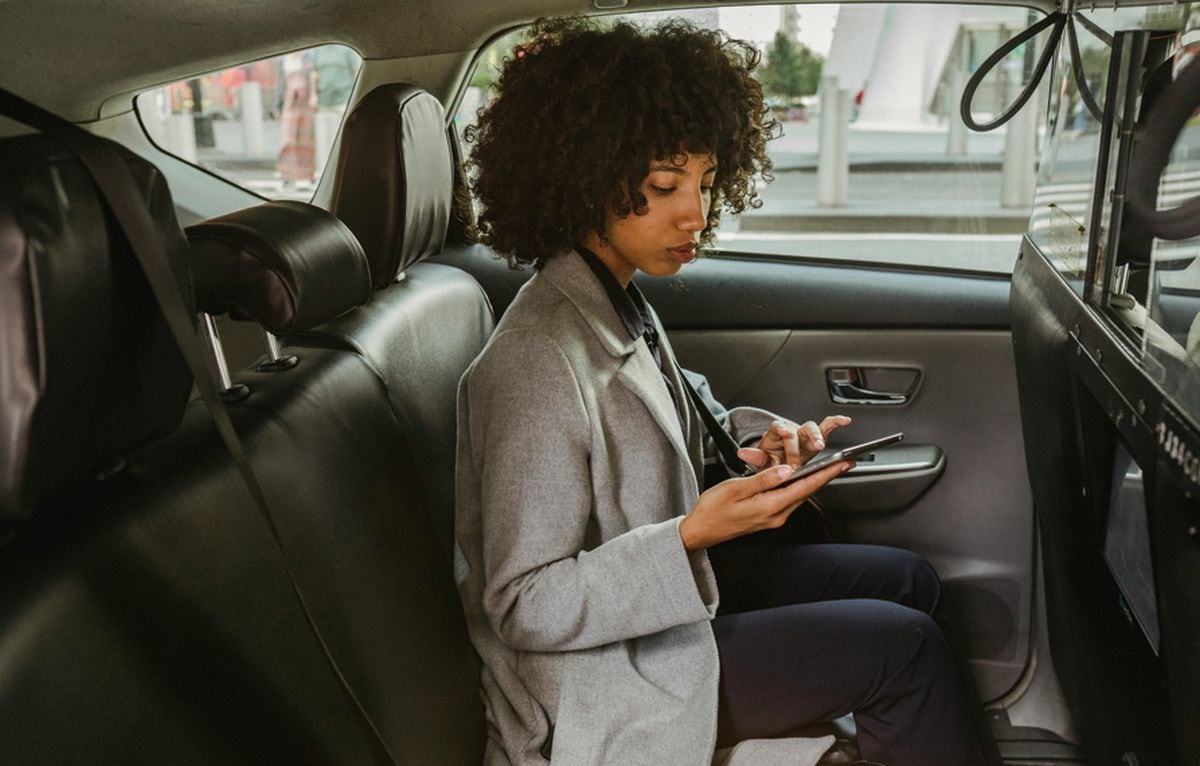 Conductoras y pasajeras podrán escoger únicamente un servicio de taxi a cargo de una mujer. Piloto de Uber se aplicará en algunas ciudades de Estados Unidos. Foto: Pexels
