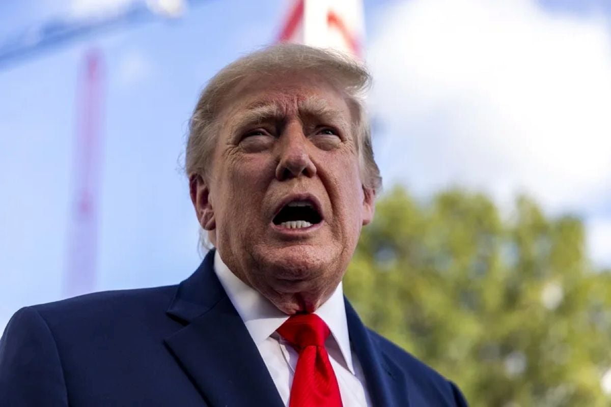El presidente de Estados Unidos, Donald Trump, reiteró su llamado a Volodímir Zelenski para que alcance un acuerdo de paz con Vladímir Putin. Foto: EFE.