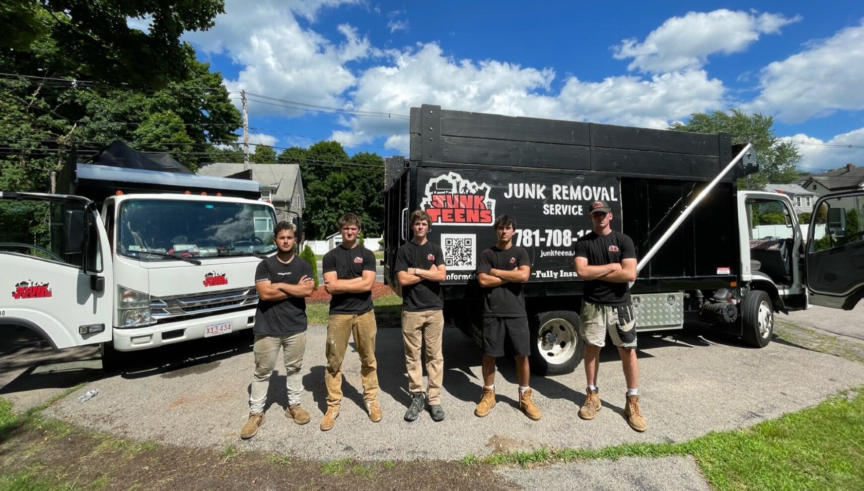 Para 2023, Junk Teens alcanzaró los $910,000 con dos camiones y una camioneta. (Junk Teens)