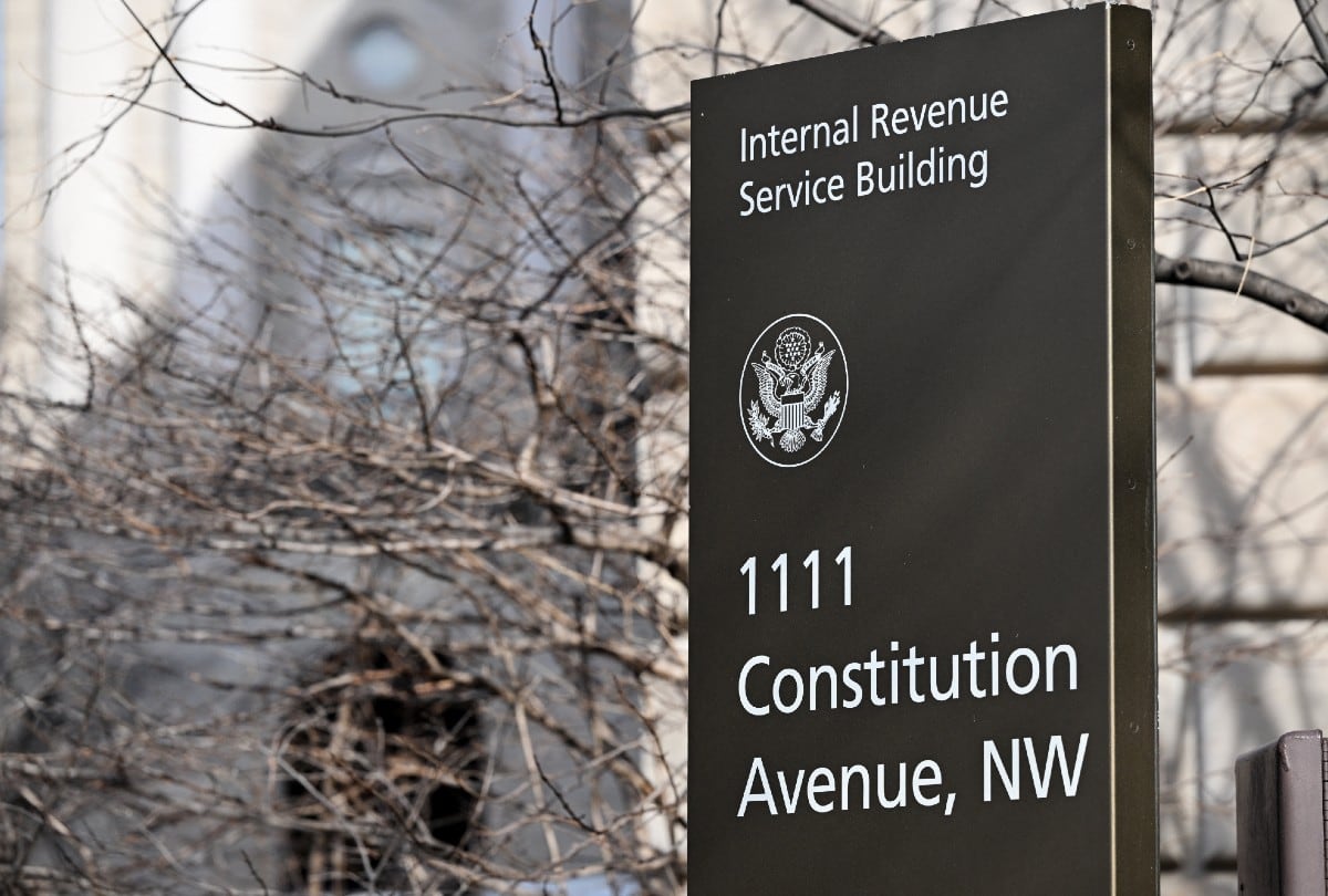 Aunque el cierre parcial del Gobierno en EE.UU. sigue en discusión, el reembolso de impuestos continúa procesándose en la mayoría de los casos. | Crédito: Mandel NGAN / AFP