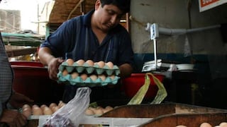 Consumo de huevo nacional se frena por alto precio y aumento de contrabando