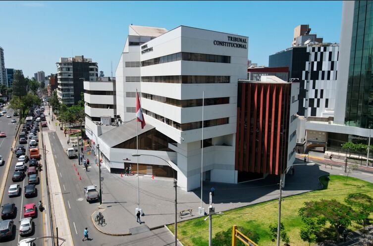 TC emite sentencia que regulariza escala de pensiones.